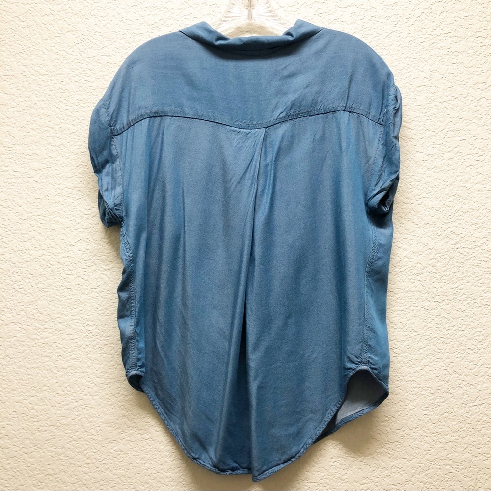 Jachs Girlfriend | Chambray Button Up Shirt - image 5